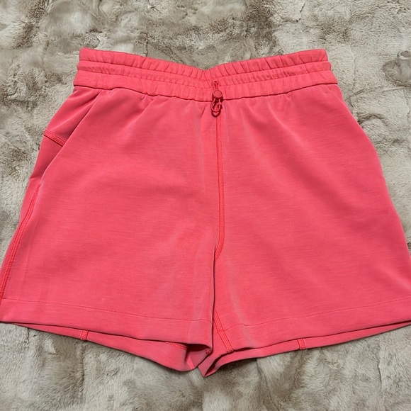 Sofstreme HR Short 4”